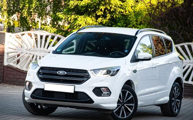 Ford Kuga cena 69990 przebieg: 93000, rok produkcji 2018 z Nowe Warpno małe 631